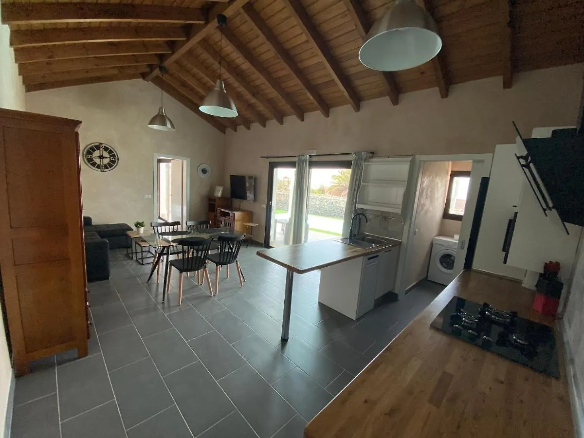 Seaside Villa In El Roque Cotillo