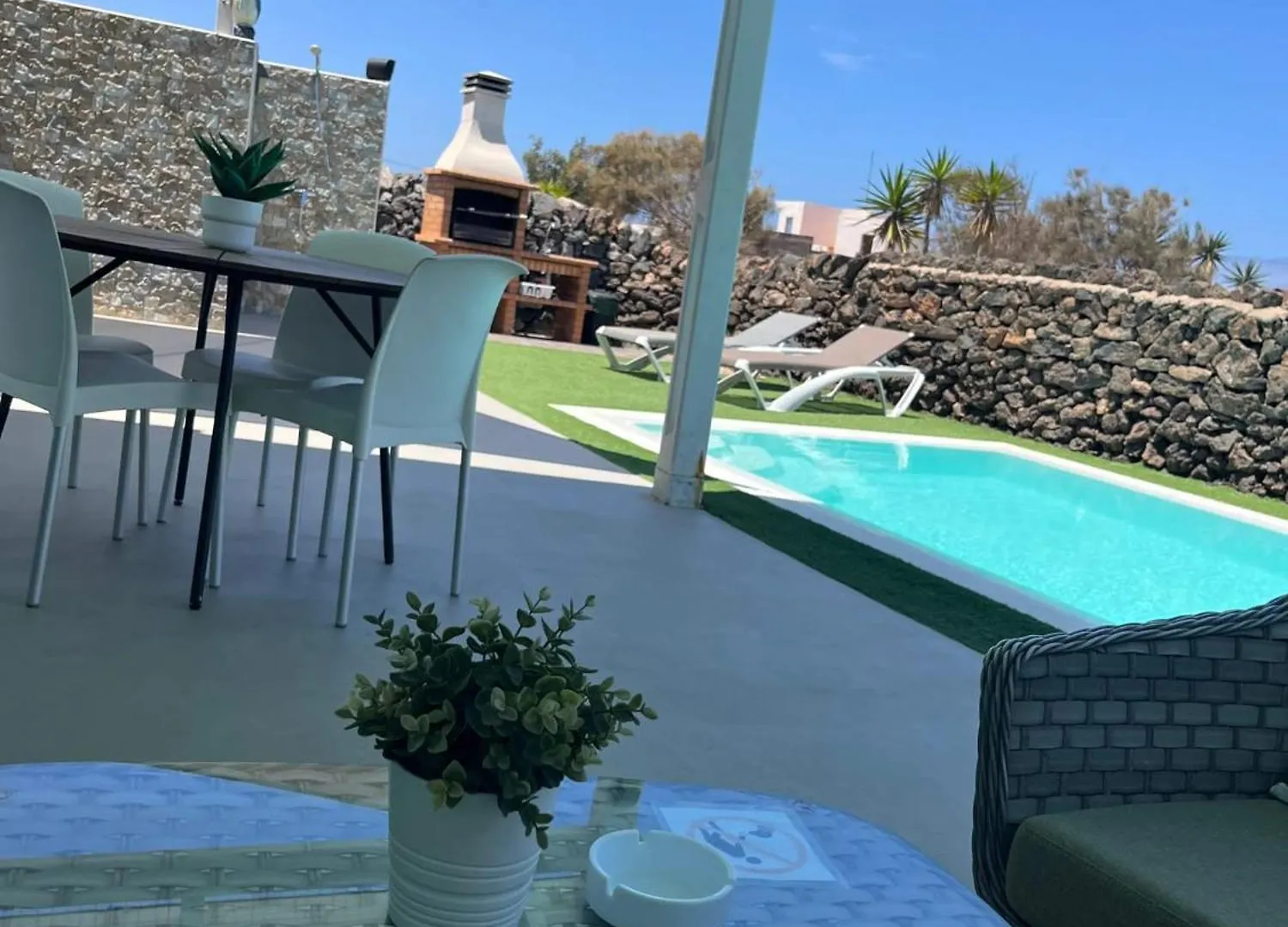 Seaside Villa In El Roque Cotillo